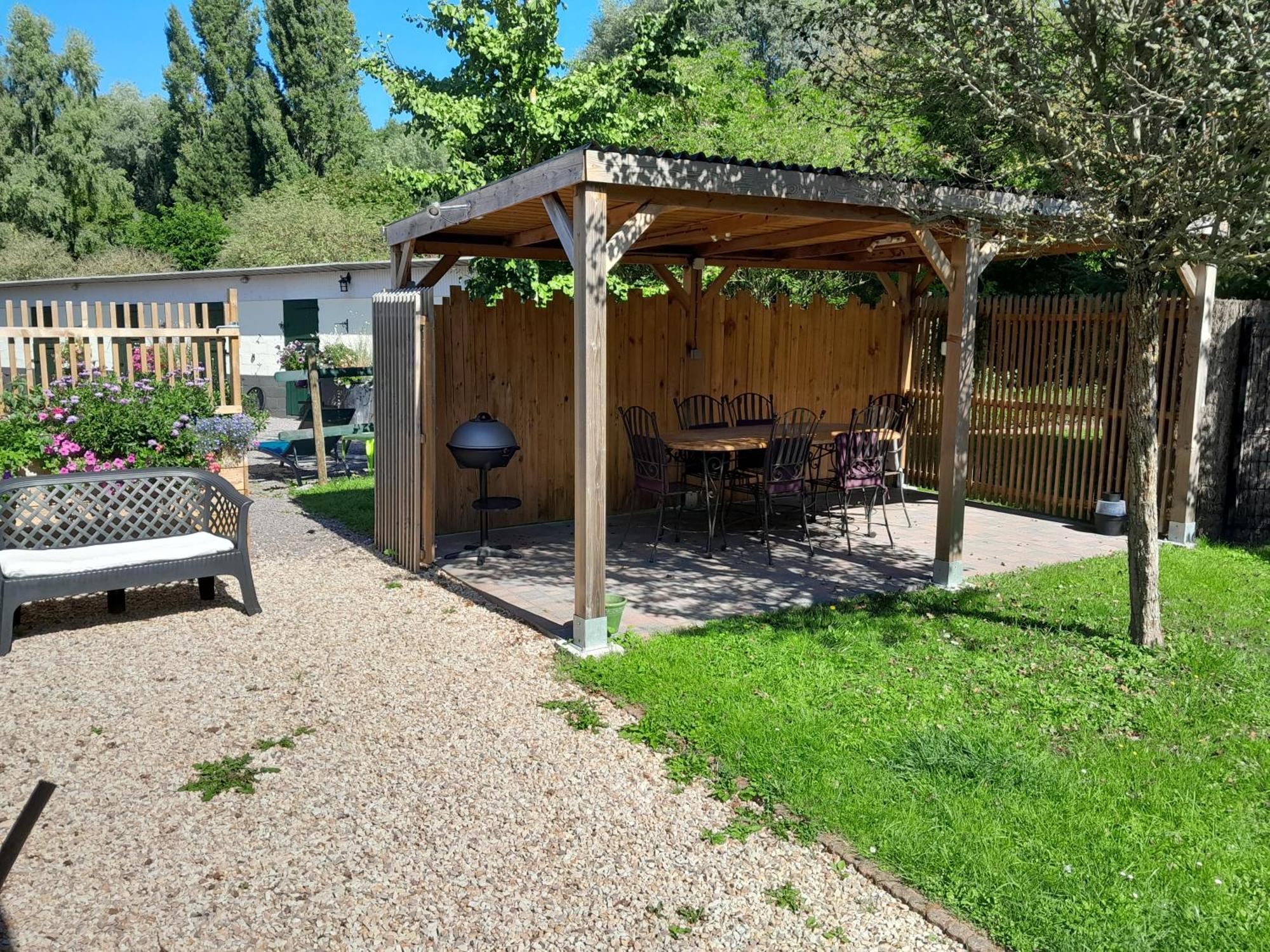 Le Paddock Du Val De Lys Otel Blessy Dış mekan fotoğraf