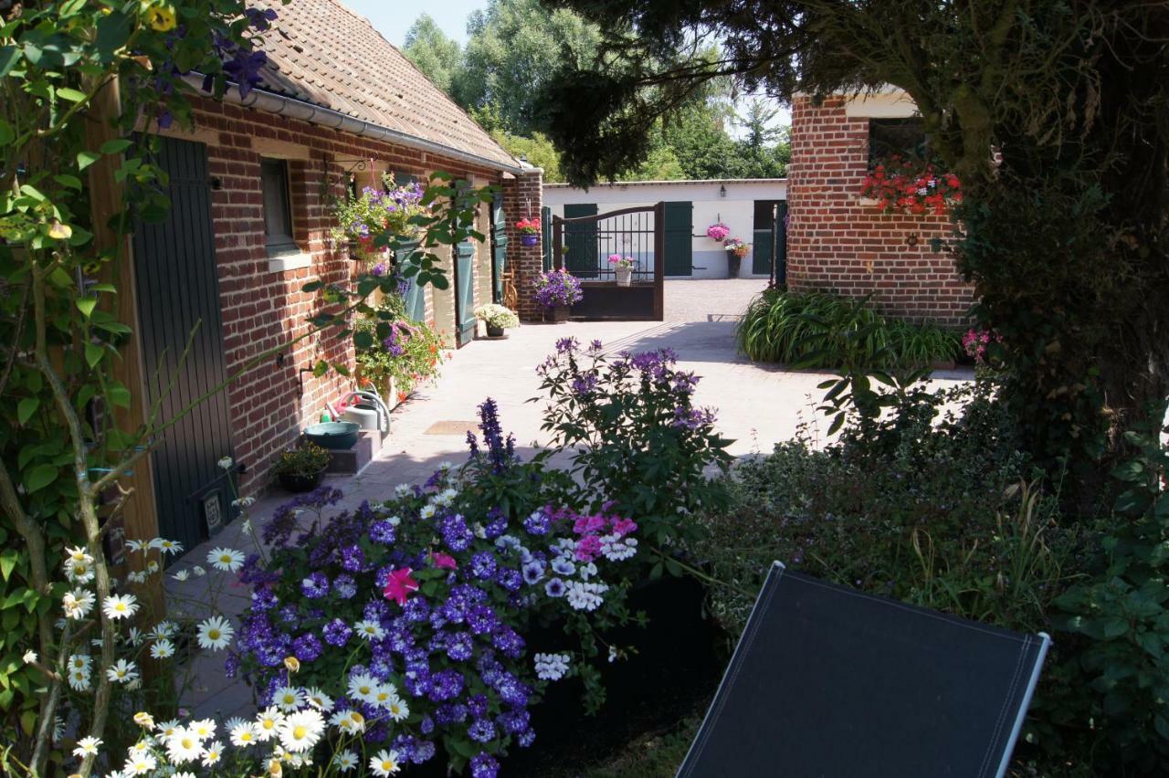 Le Paddock Du Val De Lys Otel Blessy Dış mekan fotoğraf